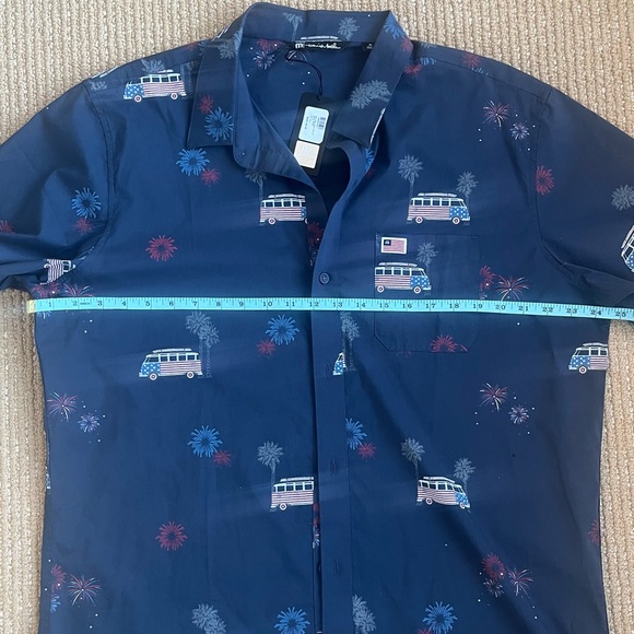 Travis Mathew Men's What Goes Up Button Up Blue American Flag Fireworks Size XL - Picture 11 of 12